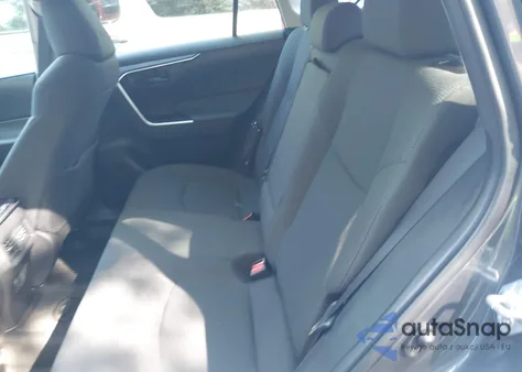 2022 Toyota Rav4 Le z USA, uszkodzony, nr VIN 2T3F1RFV1NW298611